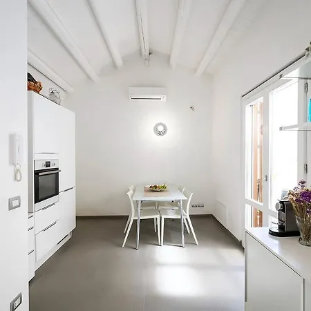 Cassari Upartments *